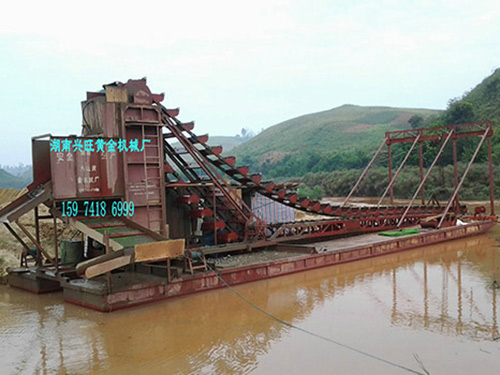 采金船-剛果金作業 采金船-剛果金作業