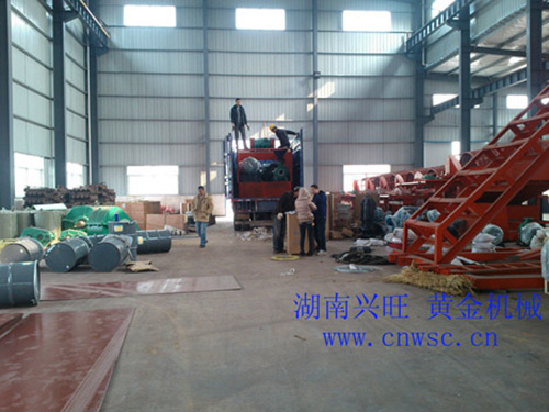 發(fā)貨現(xiàn)場-2012.4 發(fā)貨現(xiàn)場-2012.4