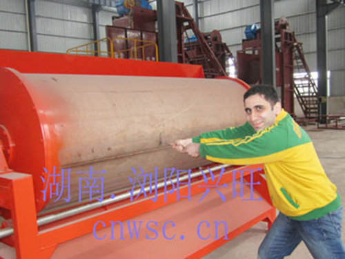 美籍客戶在車間 美籍客戶在車間