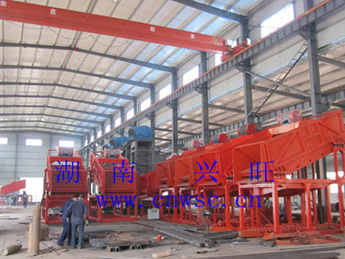 振動選金溜槽生產車間 振動選金溜槽生產車間