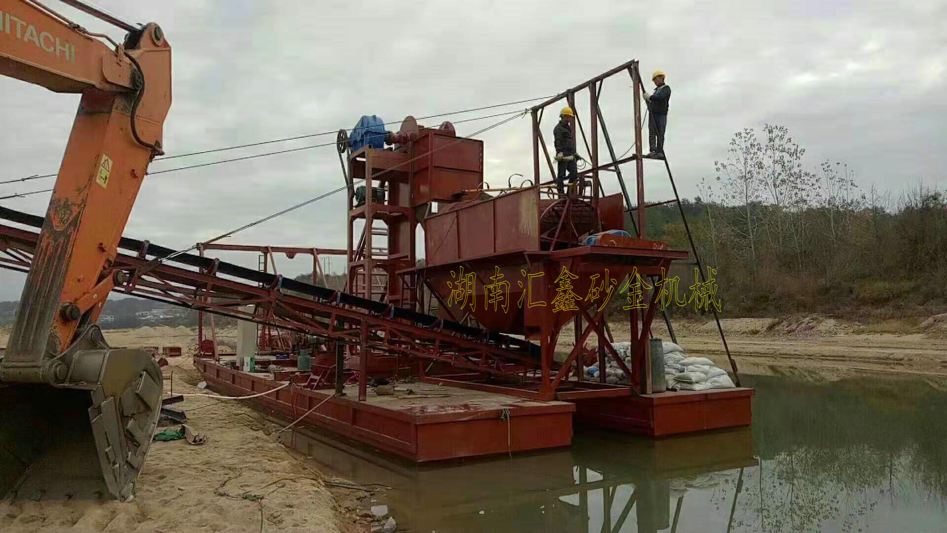 挖沙船 采砂船安裝現場 挖沙船 采砂船安裝現場